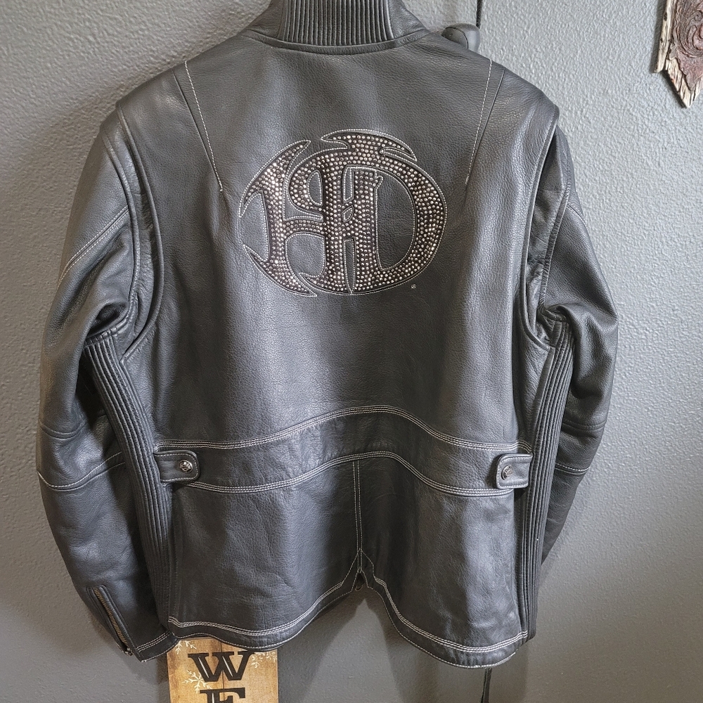 Harley Davidson Women's leather jacket size XL